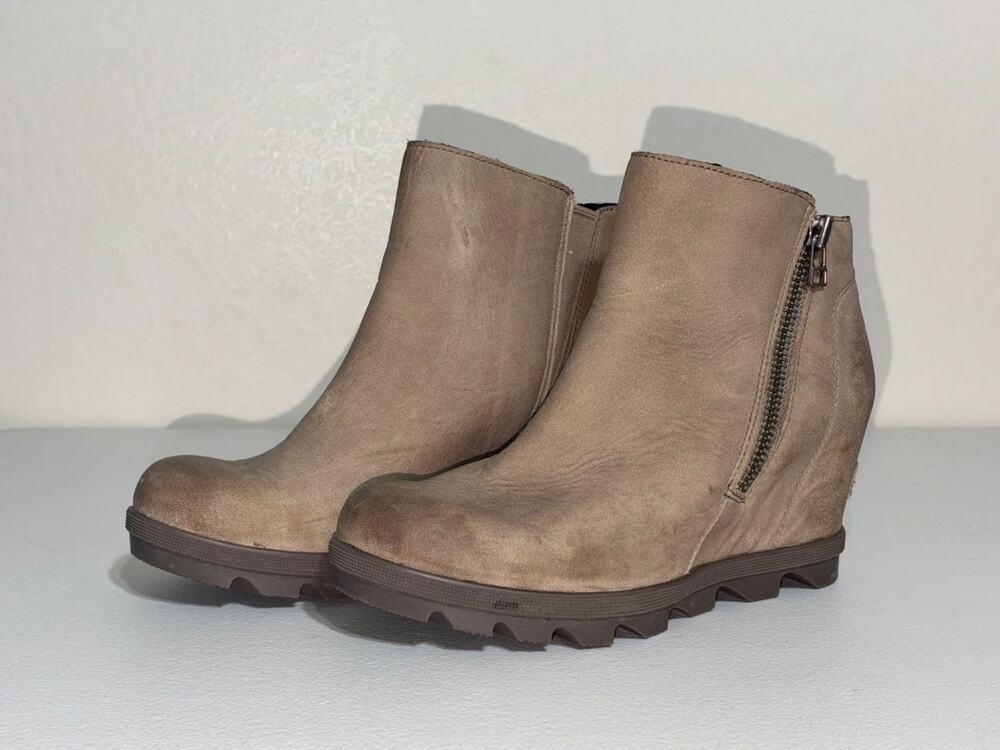 Sorel Joan of Arctic Wedge II Zip Leather Ankle Booties Womens Tan US 7.5 Boot